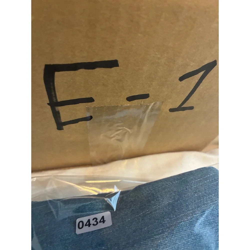 Levis levis 511